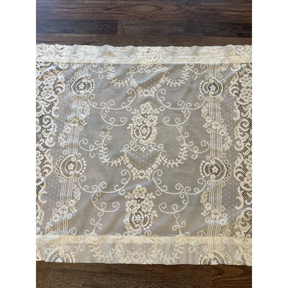 VTG Floral Lace Window Cafe Curtain Valance 55”x35” Very Pretty Granny Cottage